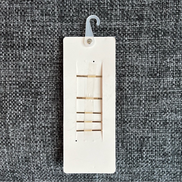 NWT C&C California Rhinestone Bobby Pins- Set of 5 - Picture 2 of 5